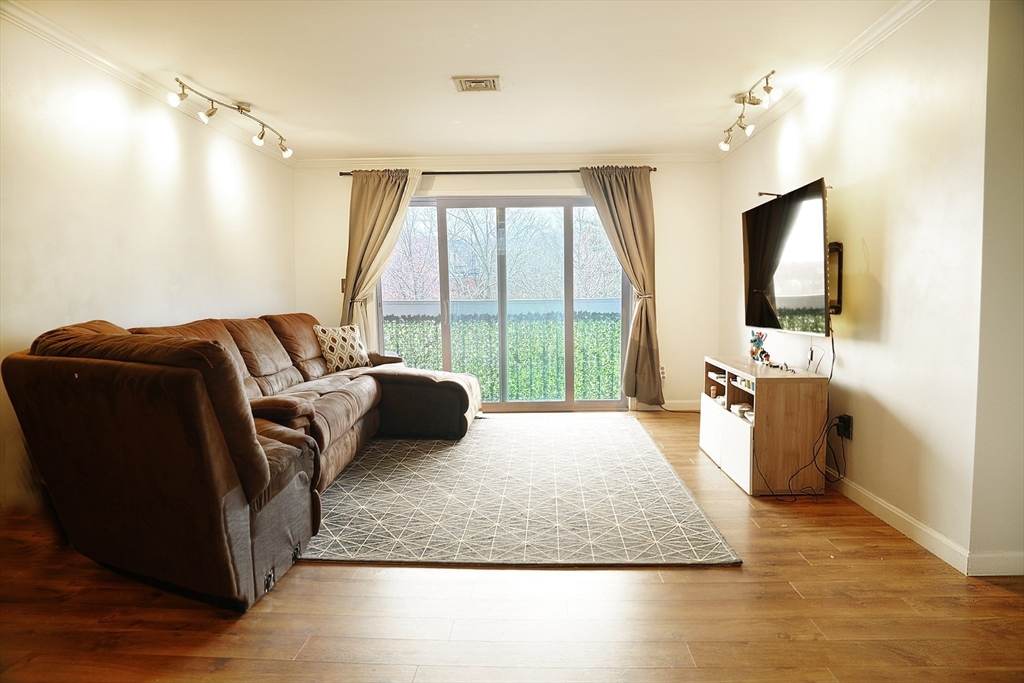 15 Bower Road, Unit F9 Quincy, MA 02169 - Photo 3 of 17