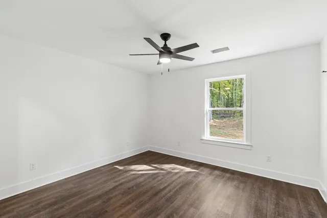 $1,300 | 40 East Avenue, Rossville, GA 30741