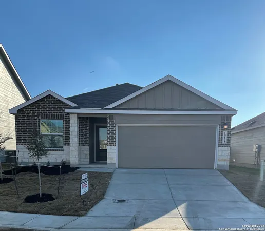 $1,895 | 10538 Borlaug Street, Converse, TX 78109