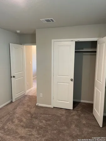 $1,895 | 10538 Borlaug Street, Converse, TX 78109