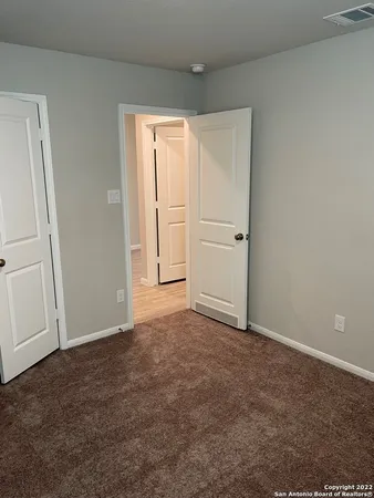 $1,895 | 10538 Borlaug Street, Converse, TX 78109