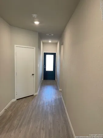 $1,895 | 10538 Borlaug Street, Converse, TX 78109