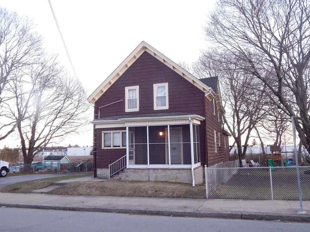 215 Anthony Street Fall River, MA 02721 - Photo 1 of 17 Gallery Image 1
