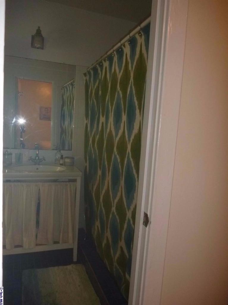 563 East Woodbury Road Altadena, CA 91001 - Photo 14 of 27 Additional Photo
