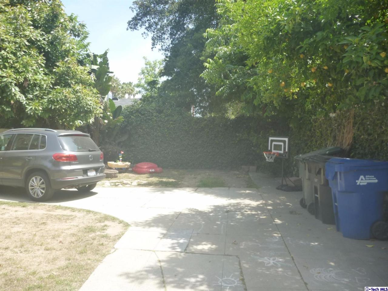 563 East Woodbury Road Altadena, CA 91001 - Photo 24 of 27 Additional Photo