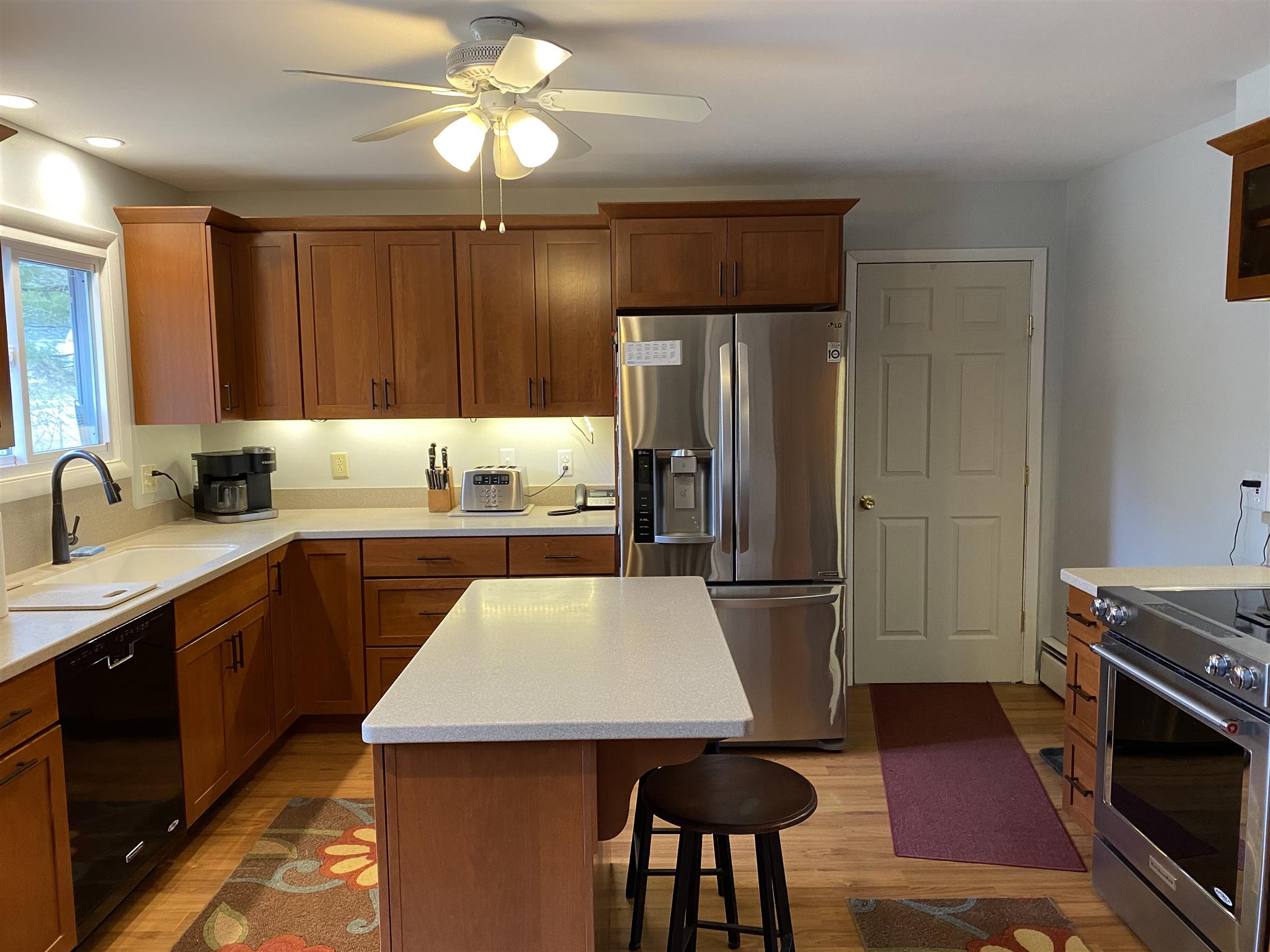 55 Greensboro Road Hanover, NH 03755 - Photo 3 of 24 Gallery Image 3