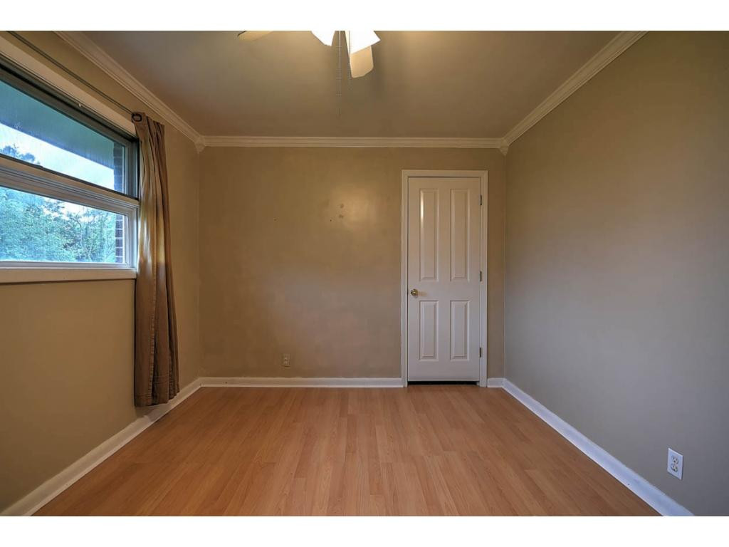 4621 Old Stage Road Kingsport, TN 37664 - Photo 13 of 34 Photo 13