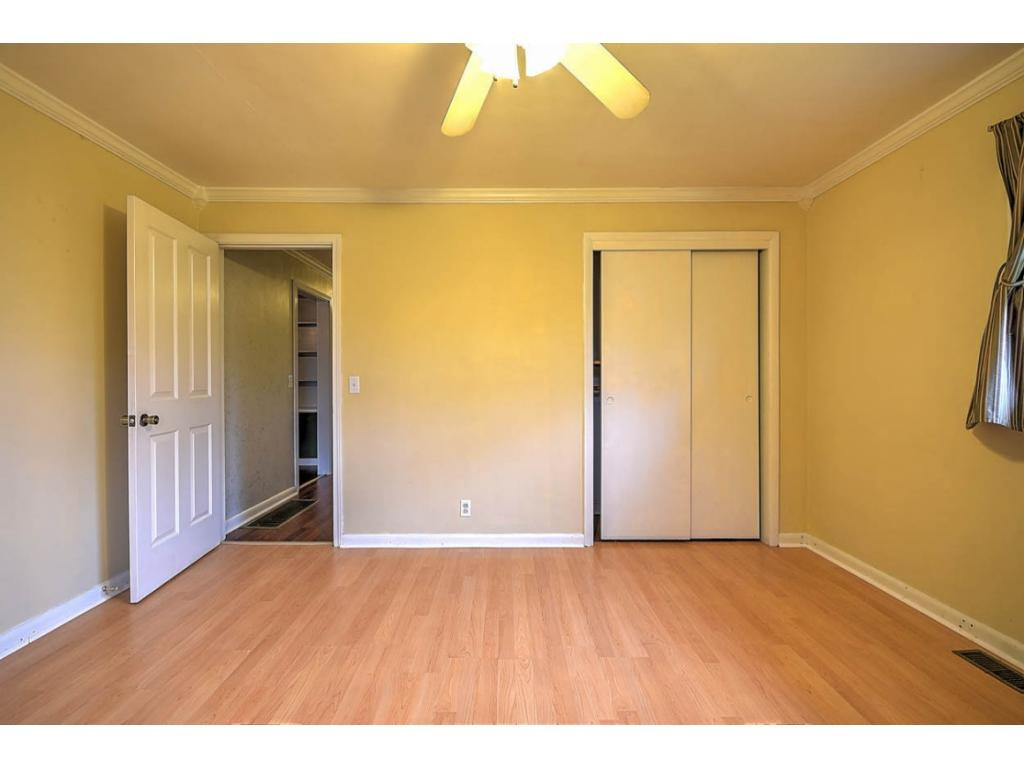 4621 Old Stage Road Kingsport, TN 37664 - Photo 19 of 34 Photo 19