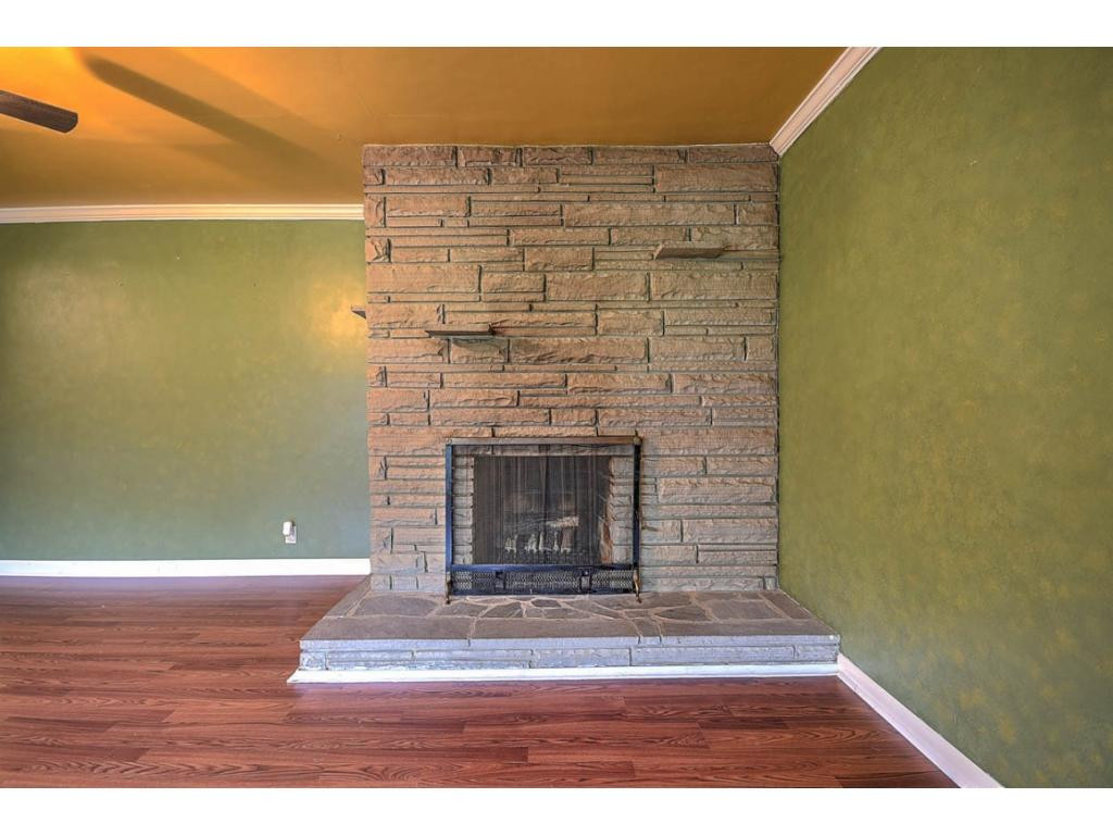 4621 Old Stage Road Kingsport, TN 37664 - Photo 3 of 34 Photo 3