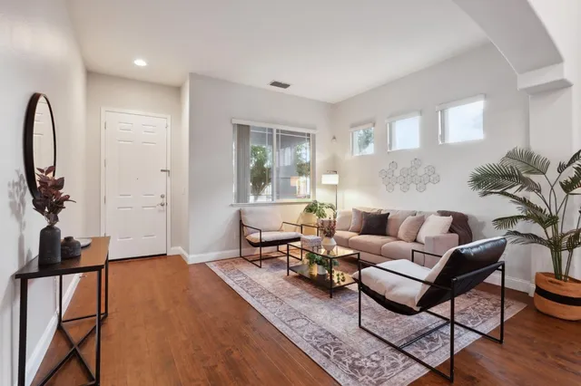 $670,000 | 9378 Brenton Court, Elk Grove, CA 95624