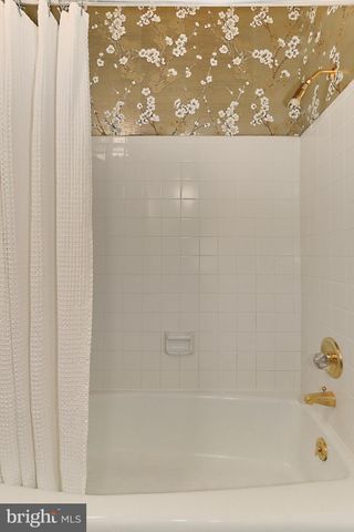 $1,800,000 | 8621 Tebbs Lane, McLean, VA 22102