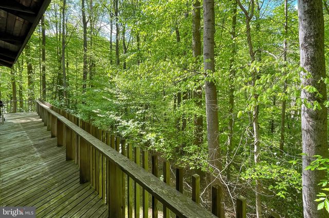 $1,800,000 | 8621 Tebbs Lane, McLean, VA 22102