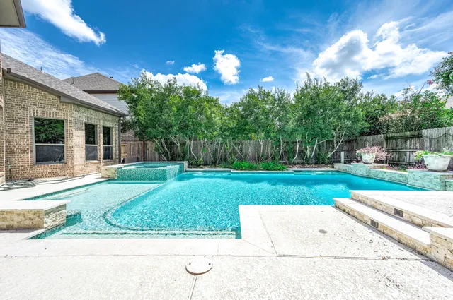 $669,800 | 17131 Upton Hill Drive, Cypress, TX 77433