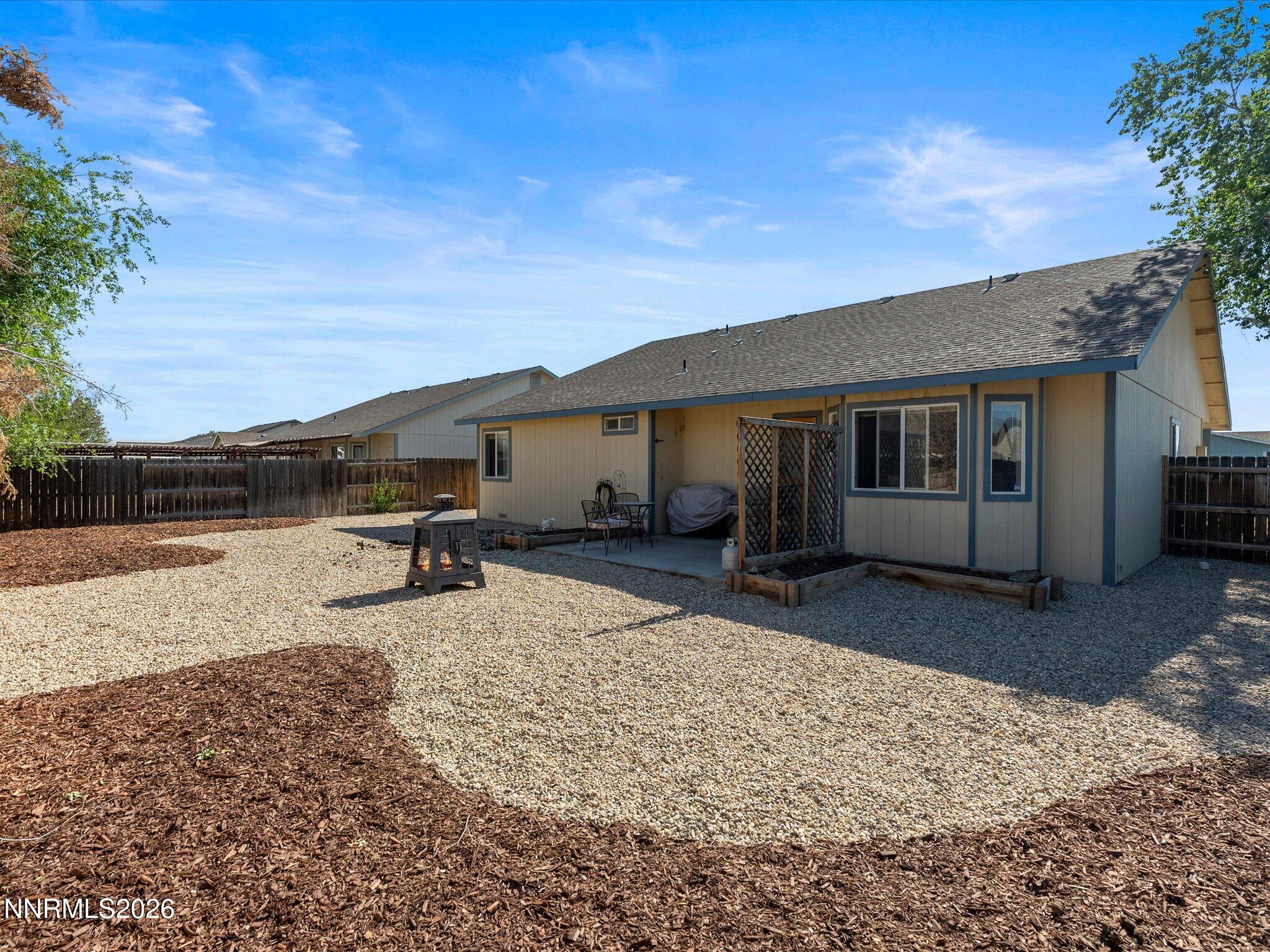 894 Timothy Way Fallon, NV 89406 - Photo 33 of 44 Northeast side of back yard looking towa