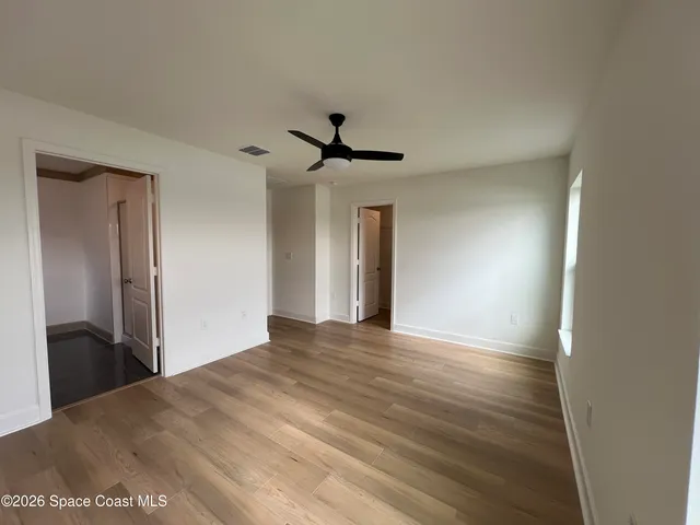 front view of house with a yard