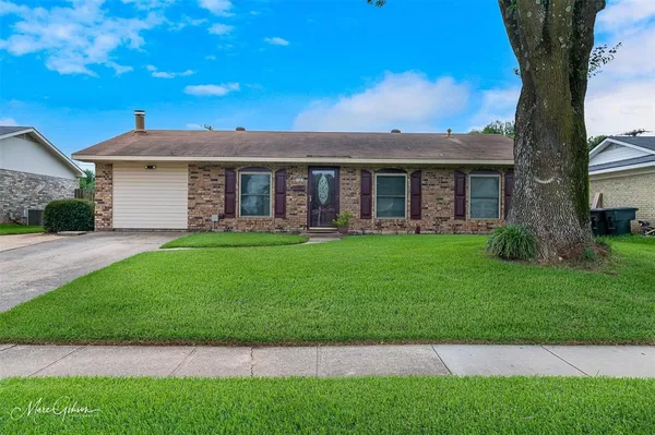 $189,000 | 1523 Holiday Place, Bossier City, LA 71112