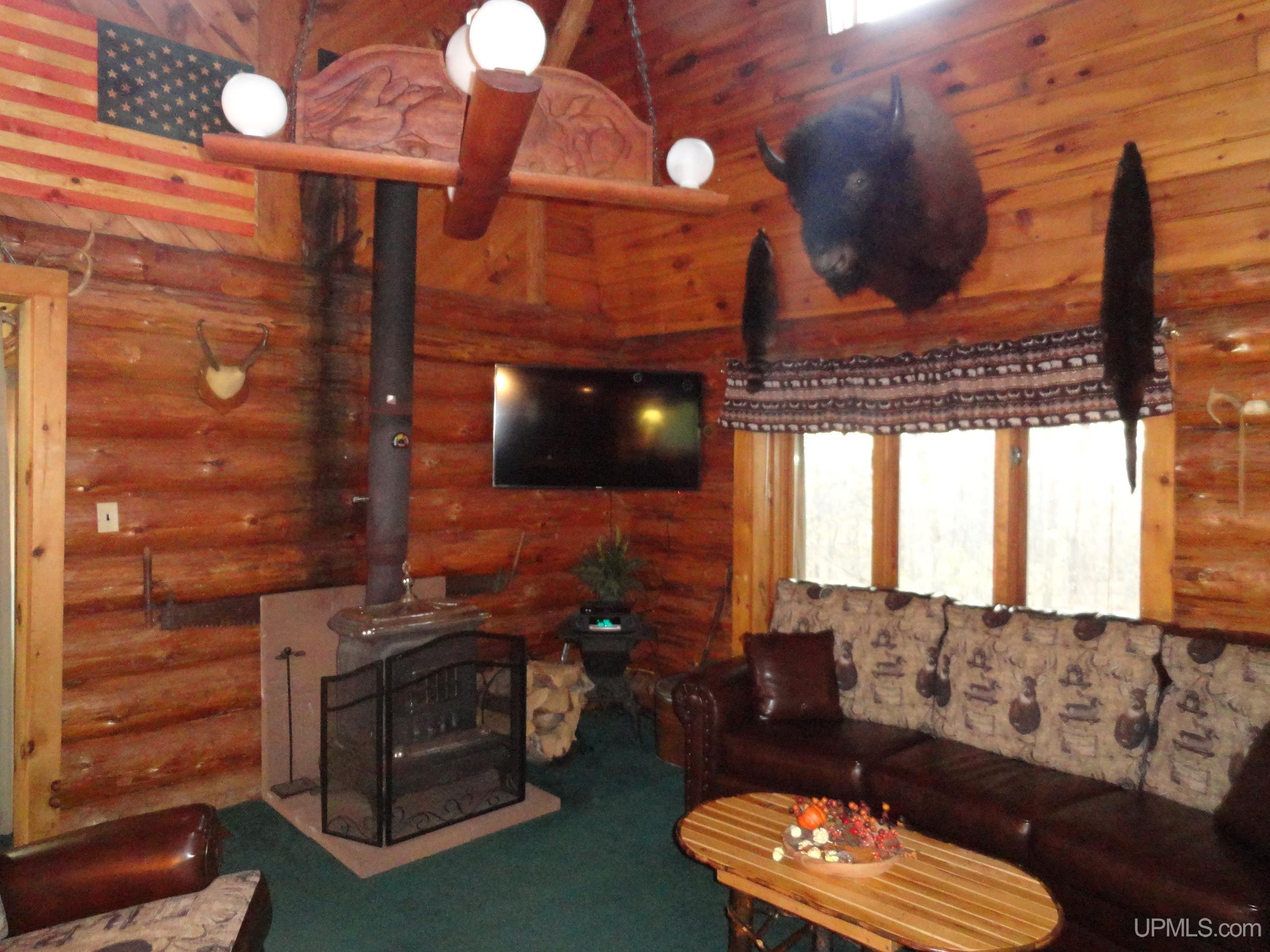 17524 Victoria Dam Road Rockland, MI 49960 - Photo 12 of 27