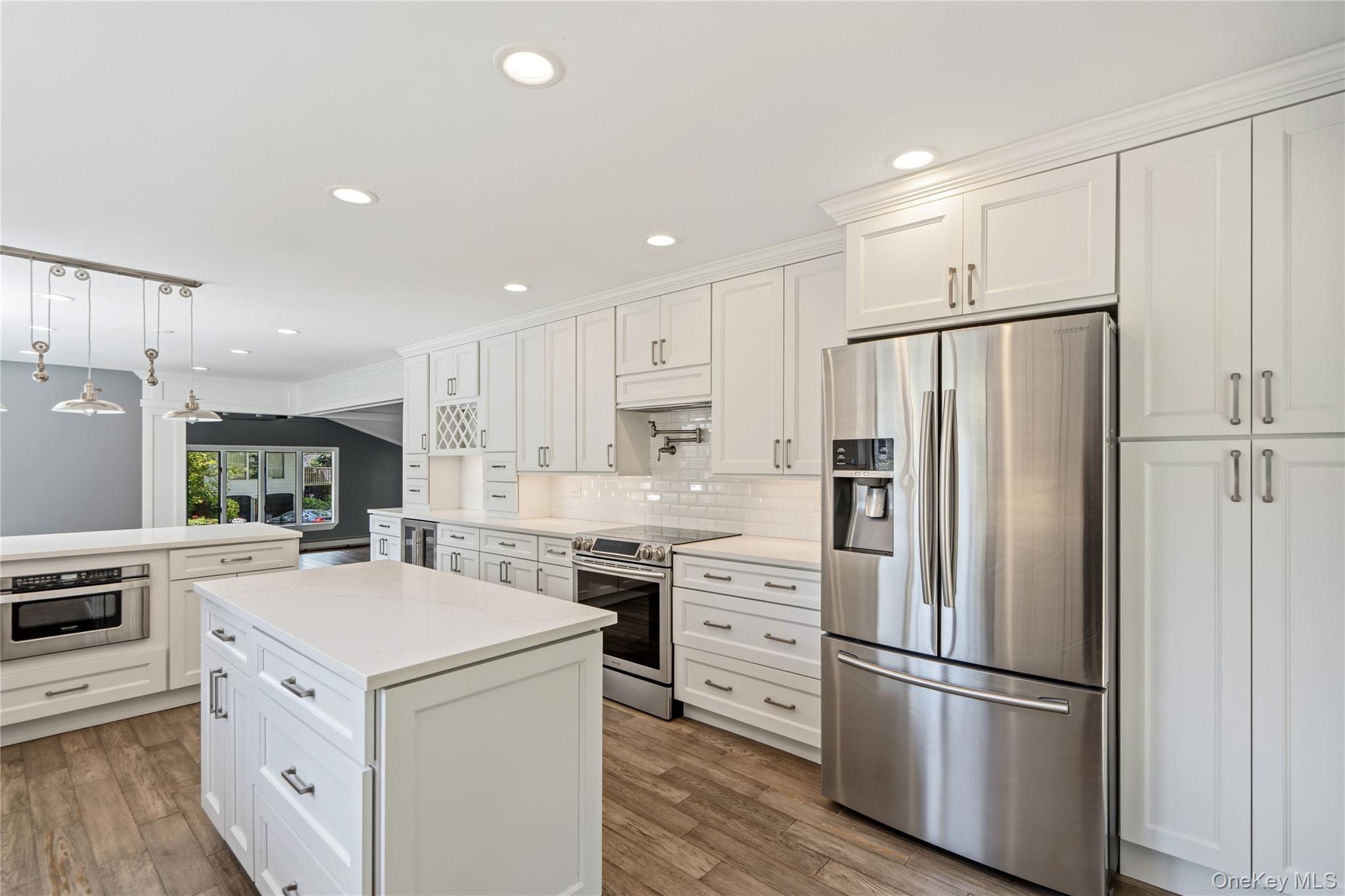 16 Westview Road Northport, NY 11768 - Photo 13 of 47 Gallery Image 13