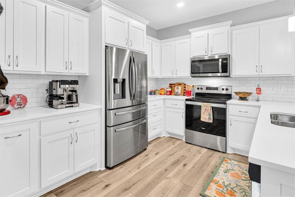 703 Ridge Drive Smithville, MO 64089 - Photo 13 of 37