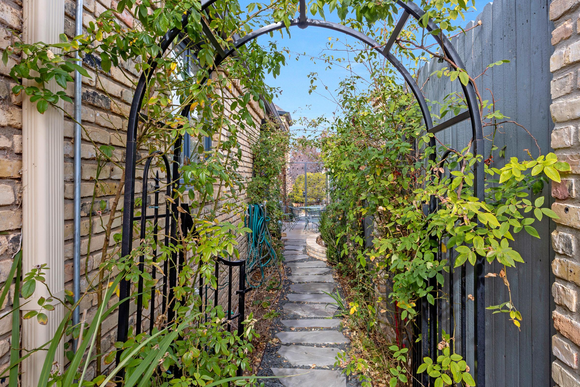 1 Gunn Court Amarillo, TX 79106 - Photo 34 of 36 a picture of a yard