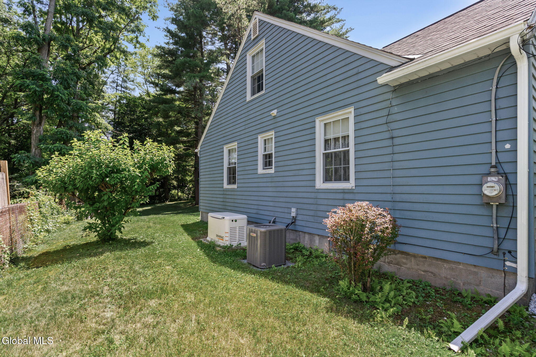7 Pinewood Road Guilderland, NY 12084 - Photo 5 of 36 31-web-or-mls-7-pinewood-rd