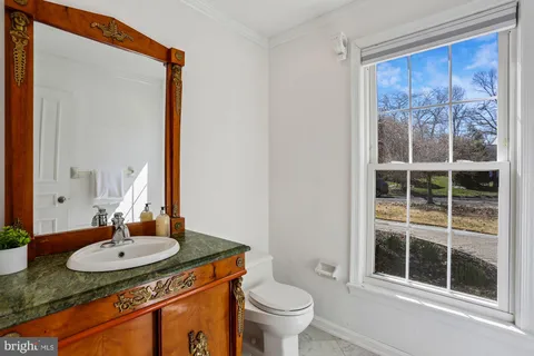 $1,325,000 | 3 Hitching Post Place, North Bethesda, MD 20852