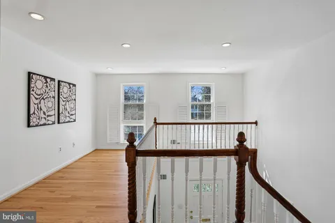 $1,325,000 | 3 Hitching Post Place, North Bethesda, MD 20852