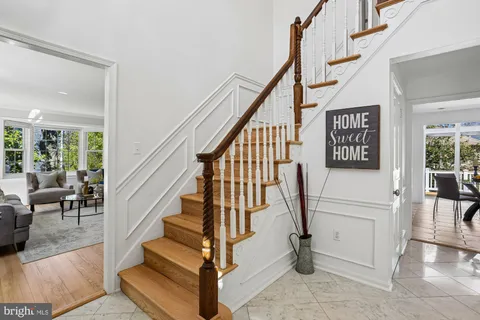 $1,325,000 | 3 Hitching Post Place, North Bethesda, MD 20852