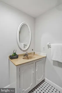 $1,325,000 | 3 Hitching Post Place, North Bethesda, MD 20852