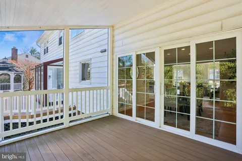 $1,325,000 | 3 Hitching Post Place, North Bethesda, MD 20852