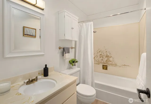 $559,000 | 6333 Sand Point Way Northeast, Seattle, WA 98115