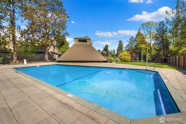 $559,000 | 6333 Sand Point Way Northeast, Seattle, WA 98115