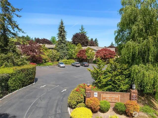 $559,000 | 6333 Sand Point Way Northeast, Seattle, WA 98115
