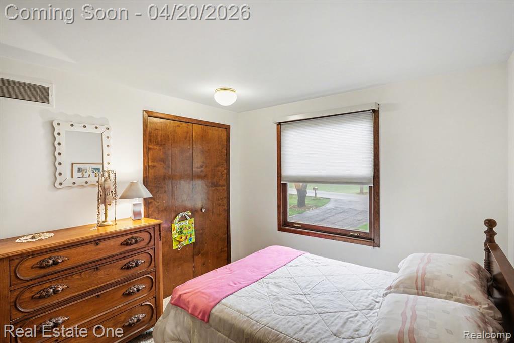1355 Grebe Road Highland, MI 48357 - Photo 12 of 41 Gallery Image 12