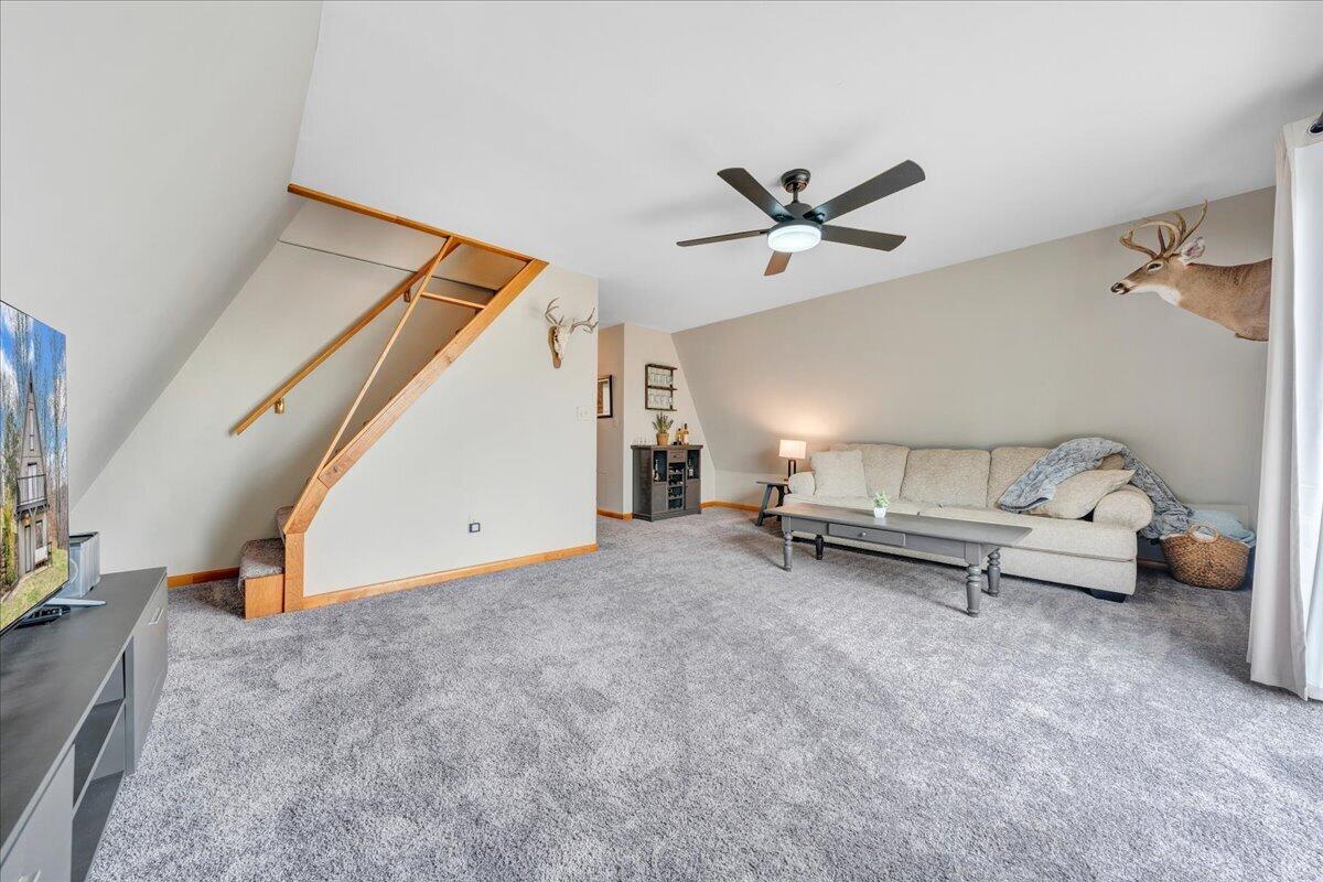 10924 Narrow Passage Road Eagle Rock, VA 24085 - Photo 27 of 85 27-MIB00537