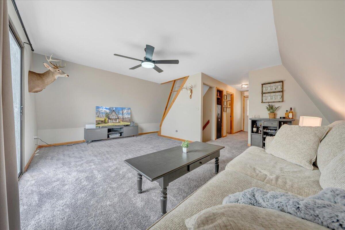 10924 Narrow Passage Road Eagle Rock, VA 24085 - Photo 28 of 85 28-MIB00546