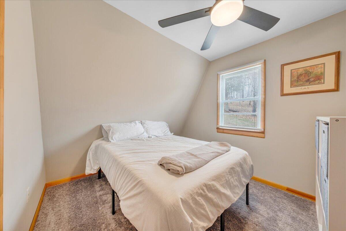 10924 Narrow Passage Road Eagle Rock, VA 24085 - Photo 30 of 85 30-MIB00552