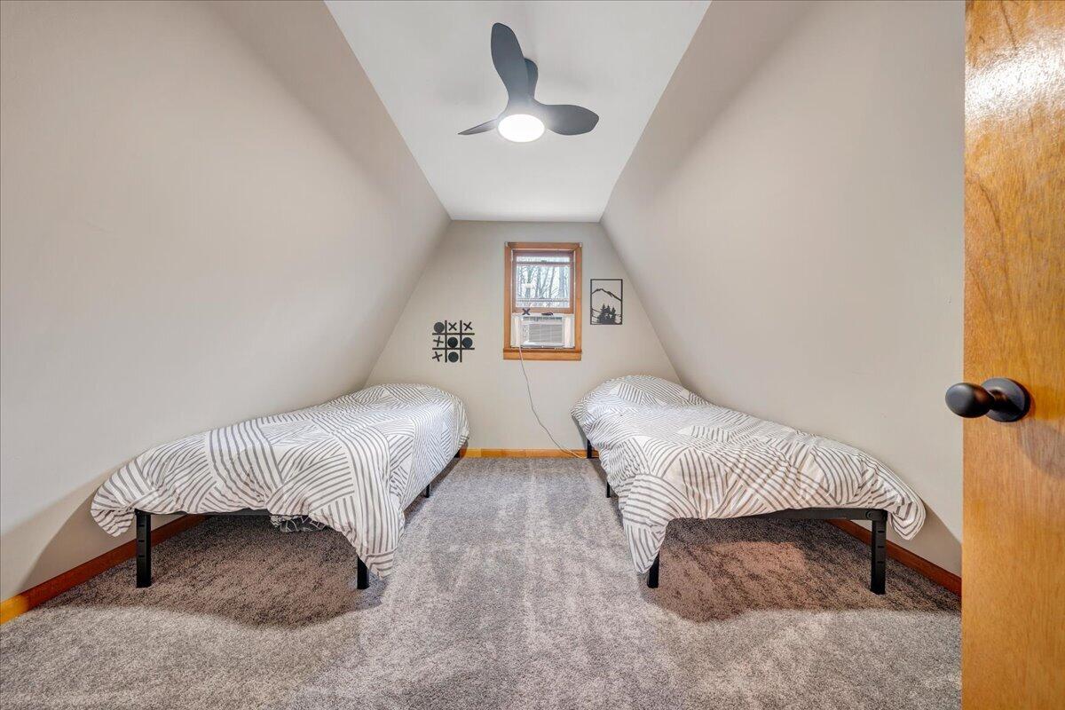 10924 Narrow Passage Road Eagle Rock, VA 24085 - Photo 35 of 85 35-MIB00525