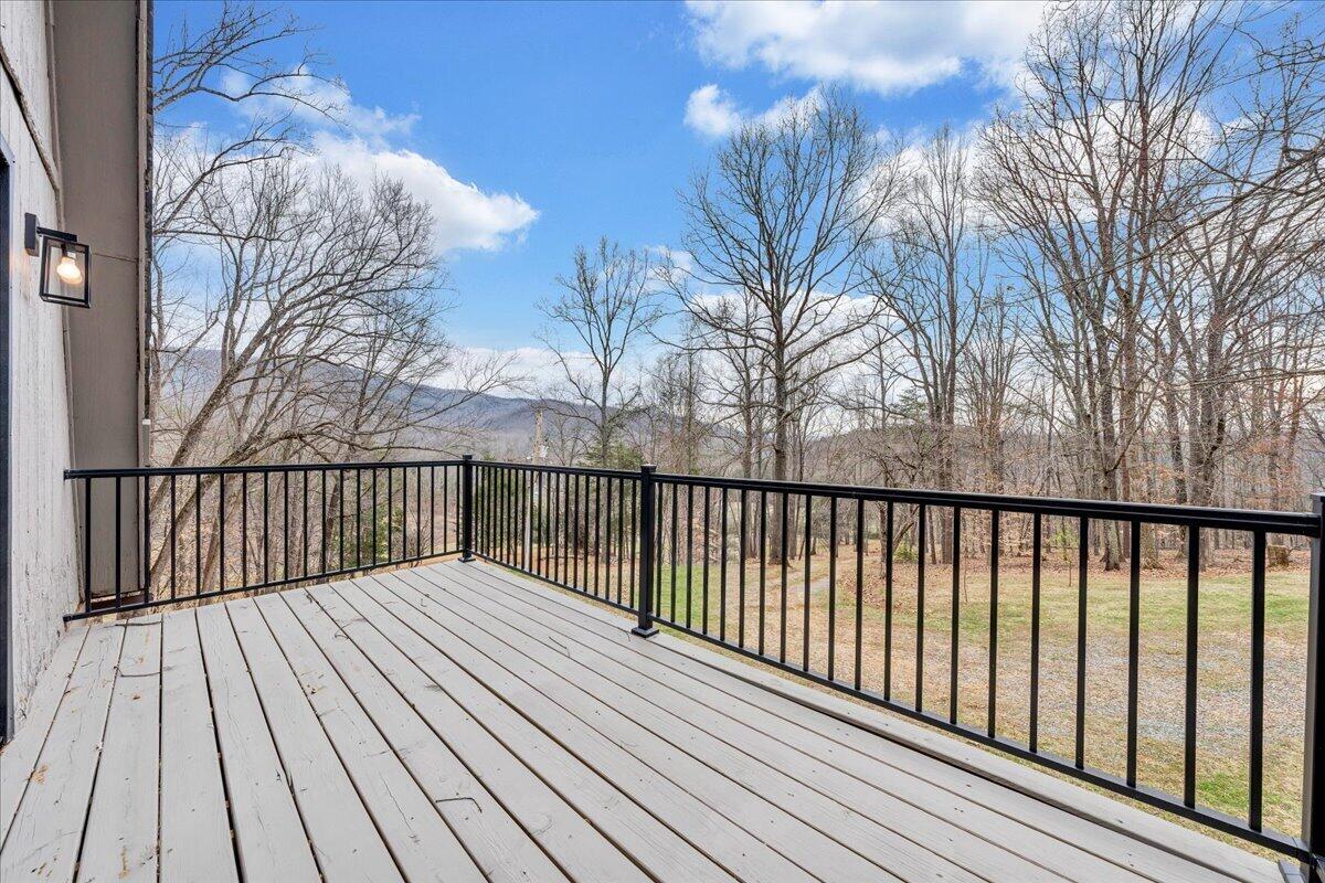10924 Narrow Passage Road Eagle Rock, VA 24085 - Photo 39 of 85 39-MIB00570