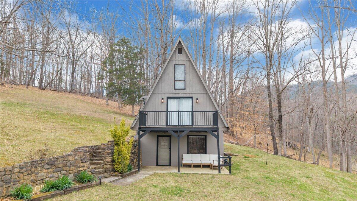 10924 Narrow Passage Road Eagle Rock, VA 24085 - Photo 5 of 85 05-DJI_20260319170405_0002_D