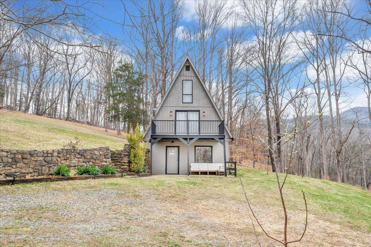 10924 Narrow Passage Road Eagle Rock, VA 24085 - Photo 53 of 85 53-MIB00681
