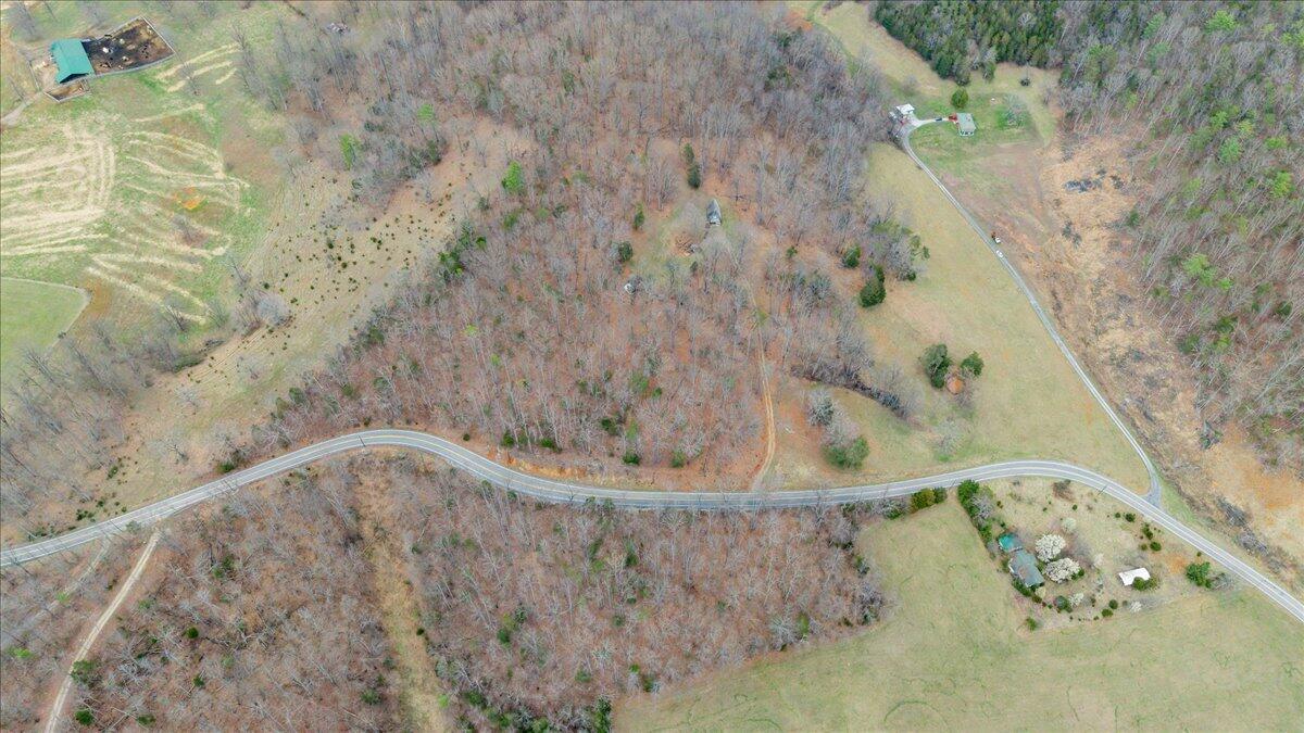 10924 Narrow Passage Road Eagle Rock, VA 24085 - Photo 84 of 85 84-DJI_20260319171111_0019_D