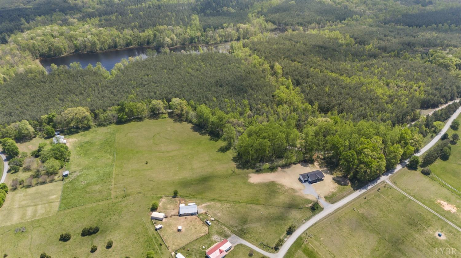 1020 Social Hall Road New Canton, VA 23123 - Photo 40 of 42 Gallery Image 40