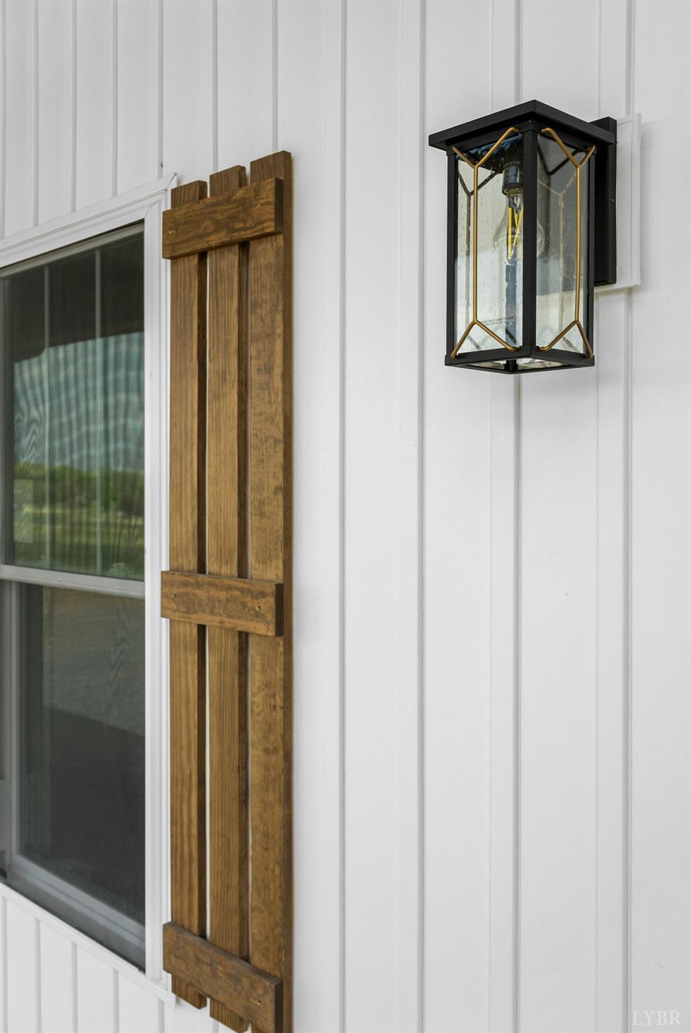 1020 Social Hall Road New Canton, VA 23123 - Photo 6 of 42 Gallery Image 6