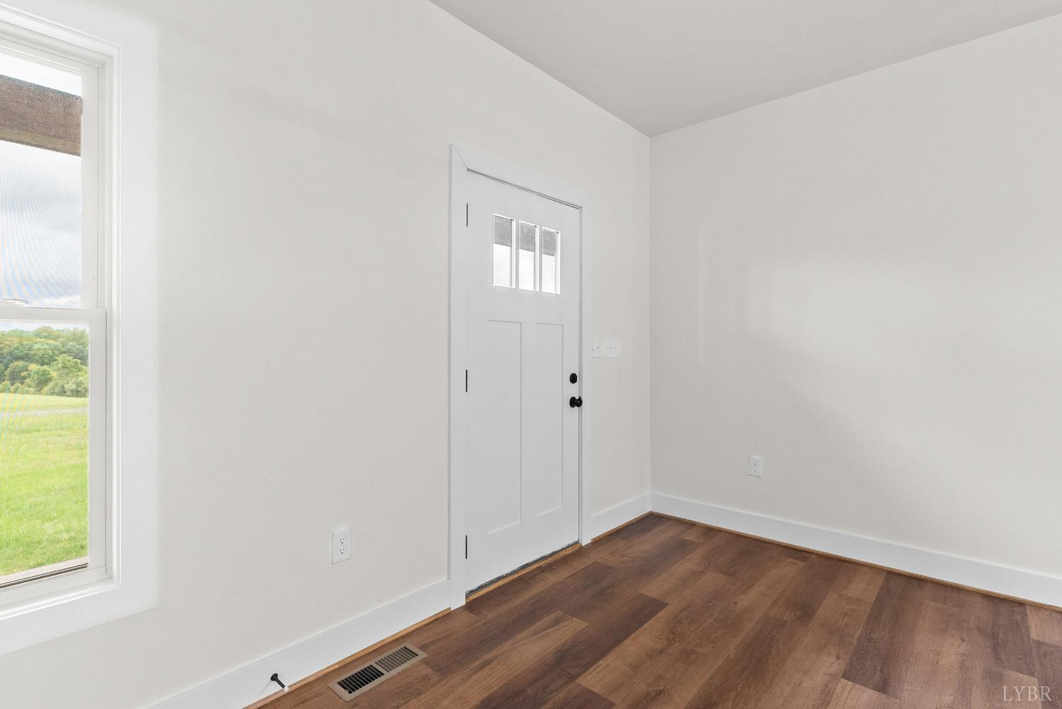 1020 Social Hall Road New Canton, VA 23123 - Photo 10 of 42 Gallery Image 10