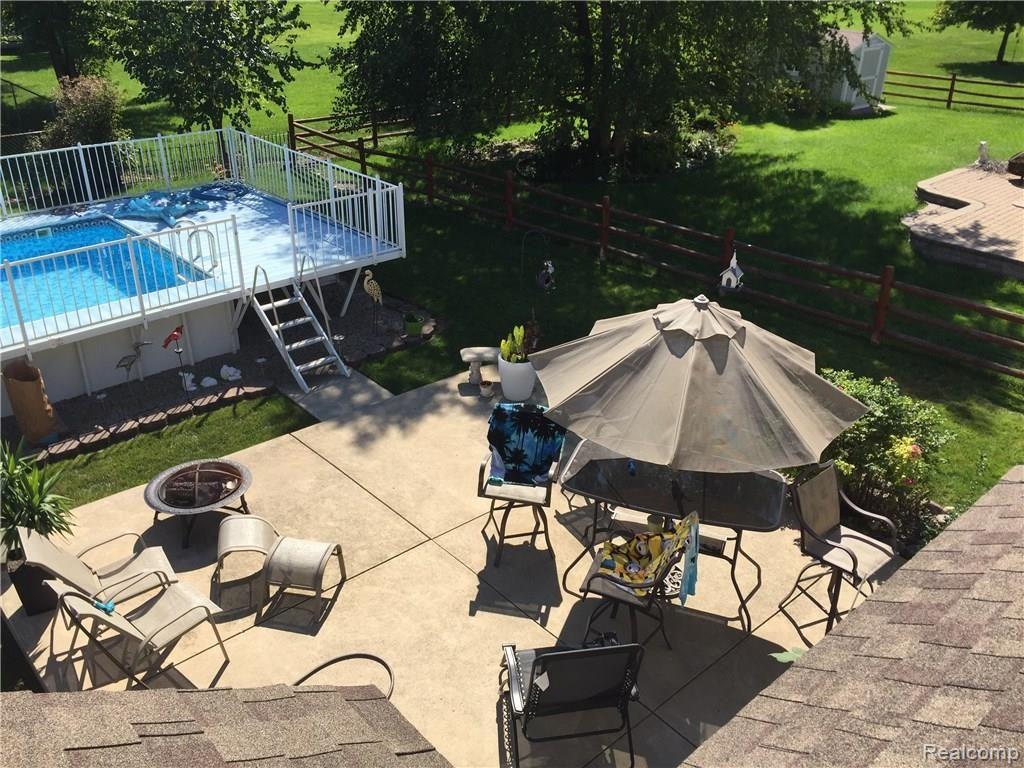 16627 Carter Road Trenton, MI 48183 - Photo 32 of 38 2016-09-03 15.29
