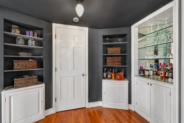 $1,175,000 | 705 West Bradley Road, River Hills, WI 53217