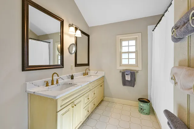 $1,175,000 | 705 West Bradley Road, River Hills, WI 53217