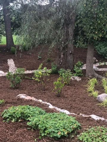 $1,175,000 | 705 West Bradley Road, River Hills, WI 53217