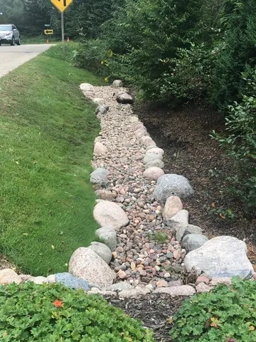 $1,175,000 | 705 West Bradley Road, River Hills, WI 53217